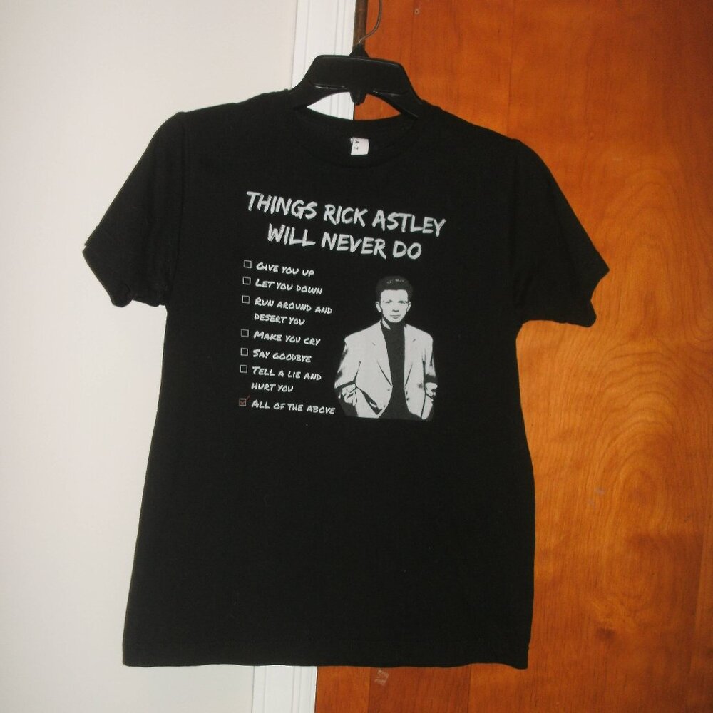 Rick Astley ~THINGS HE WOULD NEVER DO ~ Tee T Shirt Rick Rolled Black youth L
